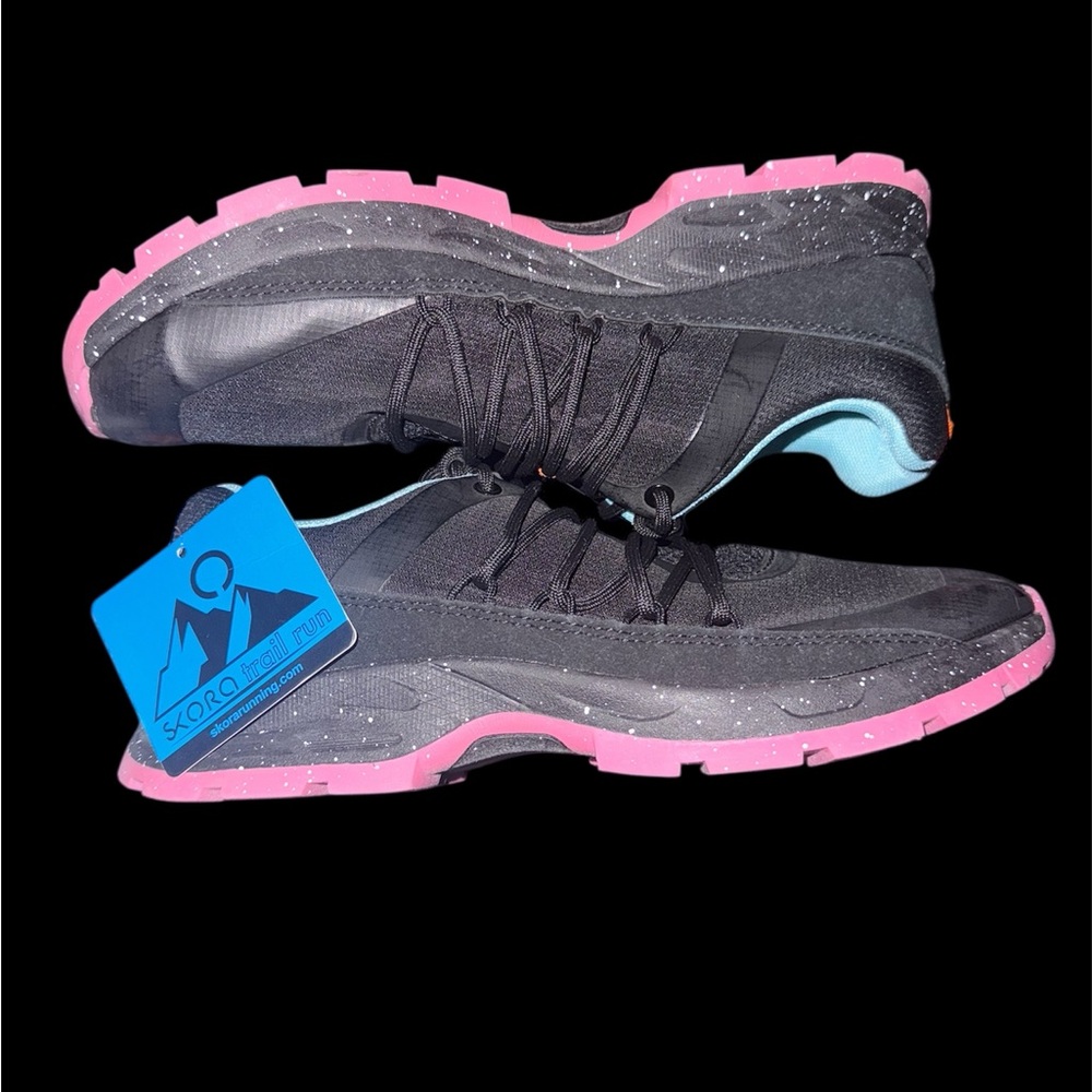 Skora Women’s Sneakers